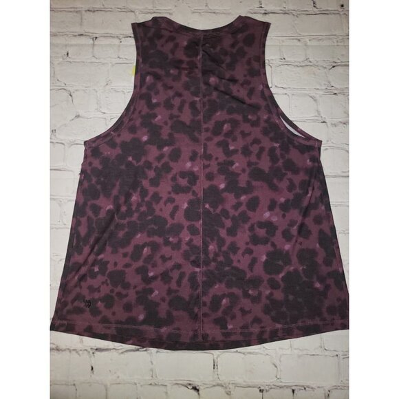 Nwt WOMEN'S LEOPARD PRINT ACTIVE TANK TOP- ALL IN MOTION MULBERRY SIZE XS - Picture 2 of 3